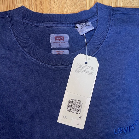 2 Levi Red Tab Vintage shirts - Picture 4 of 5